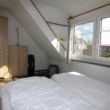 Im Reihenhaus, Friedrichskoog-spitze, Cleaning Included Apartment *